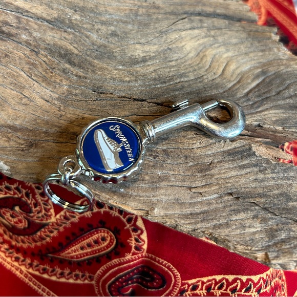 VINTAGE 1980’s BRUCE SPRINGSTEEN BOTTLE OPENER KEYCHAIN MADE IN ENGLAND - Picture 1 of 3